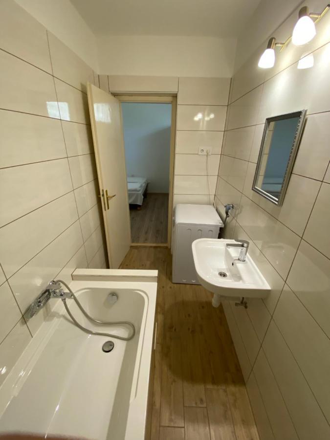 Amarin Apartments Hajdúszoboszló Extérieur photo